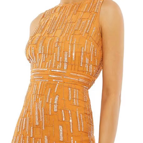 MAC DUGGAL SIZE 4 ABSTRACT BEADED SLEEVELESS MIDI SHEATH DRESS 70264 - Picture 2 of 8